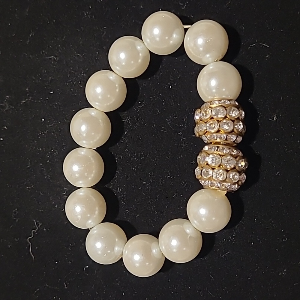 Faux Pearl/ Rhinestone Bracelet